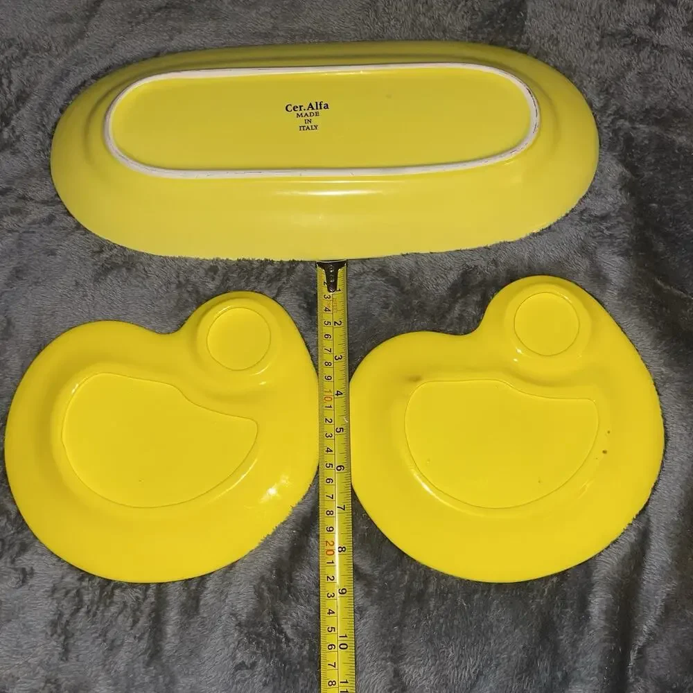 Art Easel Plates and Snack Tray Bright Yellow Set of 3